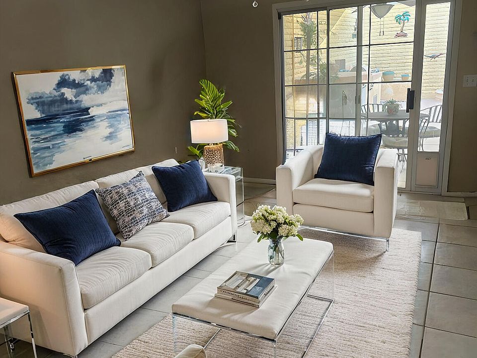 2nd image of 10715 W CAMEO Drive