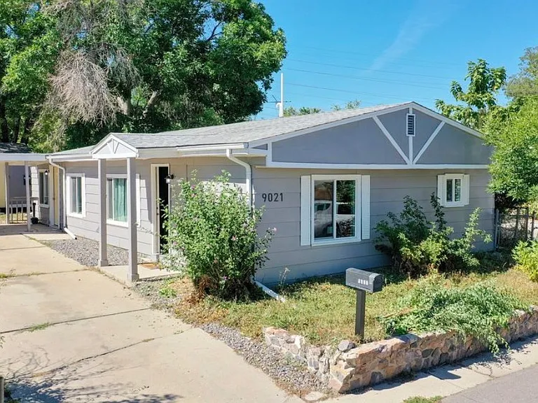 9021 Rampart St — Photo 1