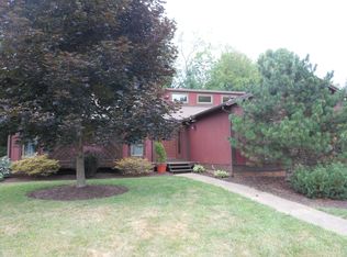 1417 Harvest Cir NE, Massillon, OH 44646