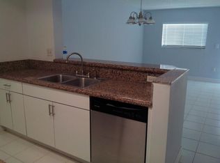 20822 San Simeon Way APT 107, Miami, FL 33179