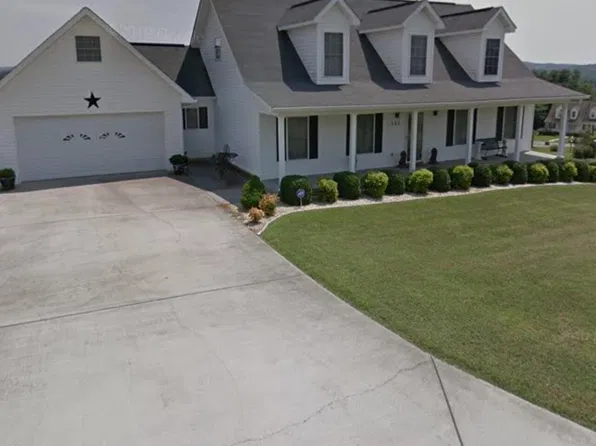 392 Ravenwood Dr, Morristown, TN 37814