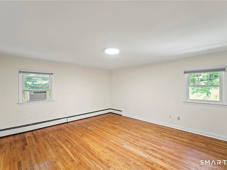 791 Newfield Ave — Photo 17