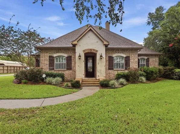 12050 Woodland Dr, Beaumont, TX 77705