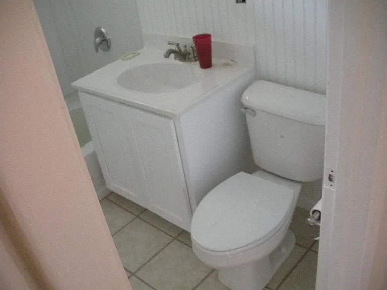 4203 Crestview Dr — Photo 10
