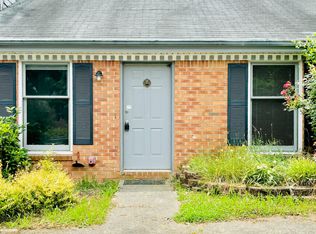 285 Williamsburg Way, Fayetteville, GA 30214