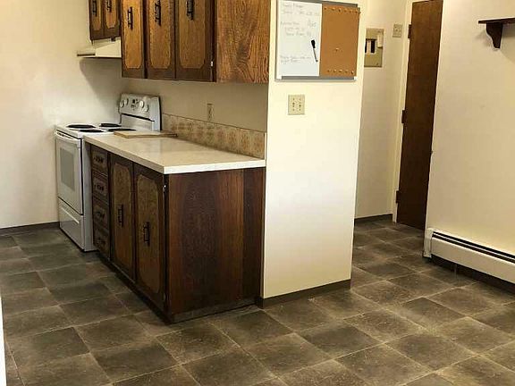 5th image of 8009 99th St #1-6