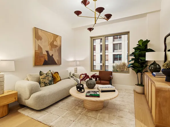 24-01 Queens Plaza North image 3 of 19