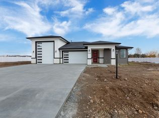 4580 NW Purple Sage Cir, Mountain Home, ID 83647