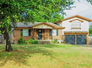 502 Raupe Ln, Granbury, TX 76048