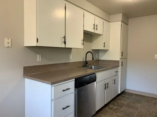 ES2605 - T Street Apartments