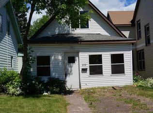 809 5th Ave, Two Harbors, MN 55616