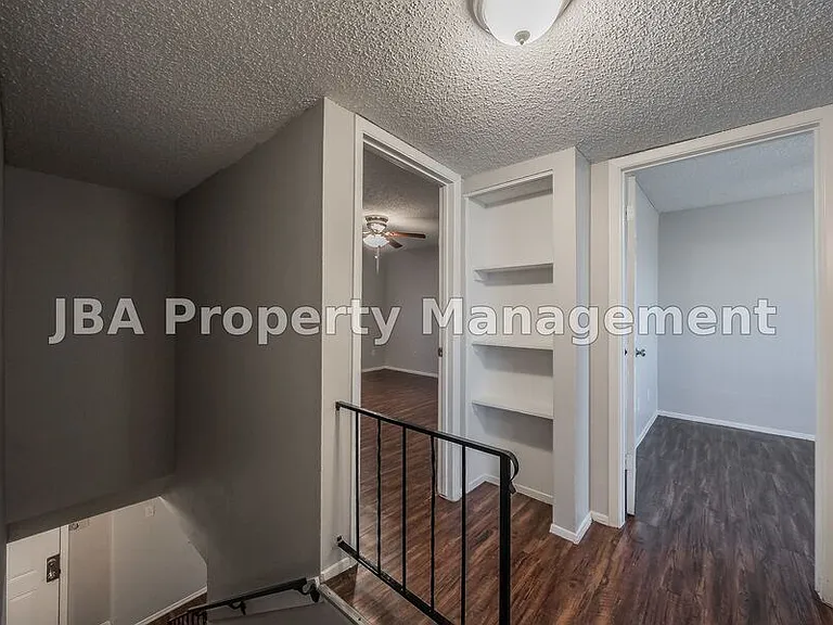 1770 Farleigh Ct #1770F — Photo 26