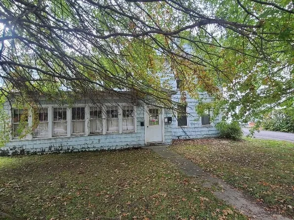 125 Church Street, Hoosick Falls, NY 12090
