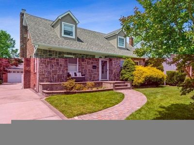 734 Virginia Avenue, Bellmore, NY, 11710