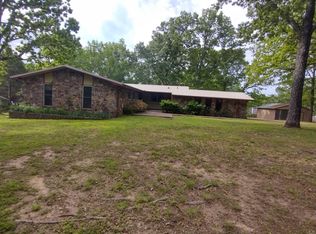 589 N Ridgeview Dr, Mountain View, AR 72560