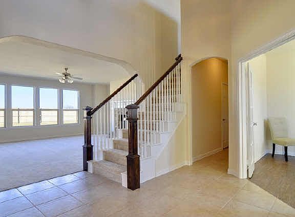 4th image of 604 Summerwood Ct