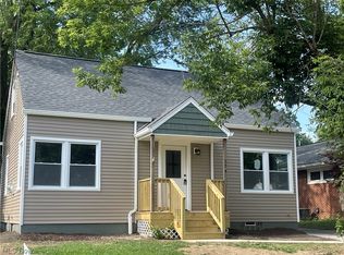 374 E Hopocan Ave, Barberton, OH