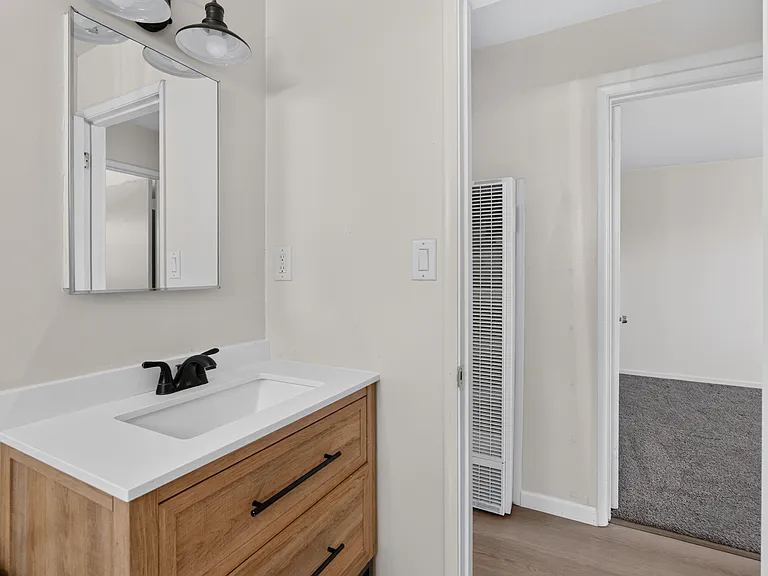 962 Lupin Dr #3 — Photo 10