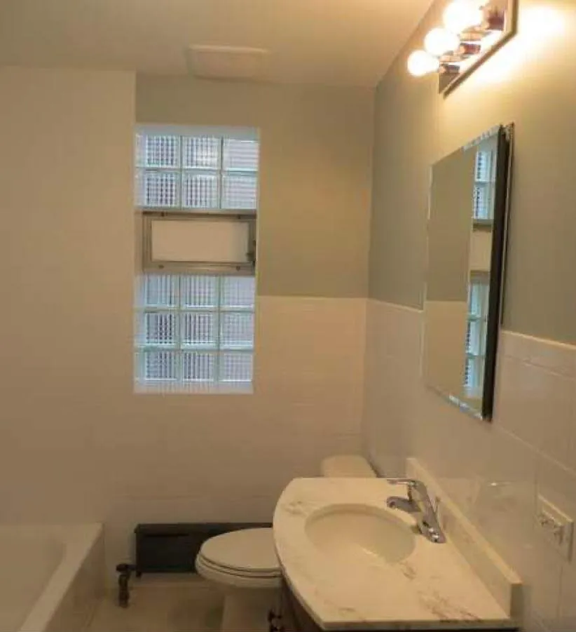 1232 N Austin Blvd - 1N — Photo 4