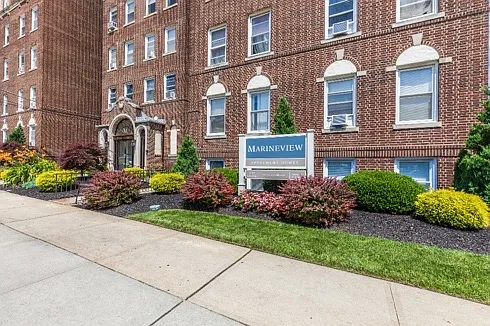 Marineview Apartments — Photo 2