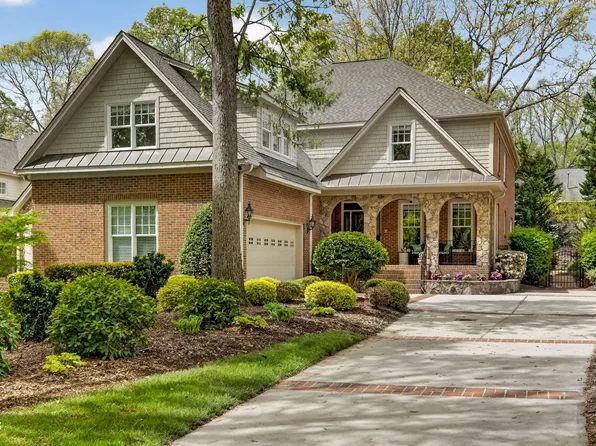 2032 Langham Ln, Raleigh, NC 27615