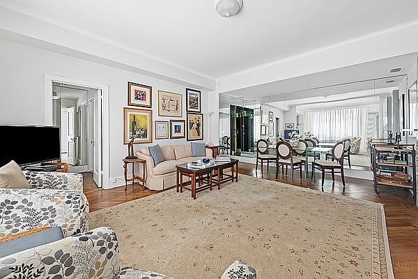 1st image of 150 Central Park S #1105