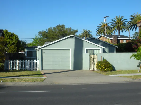 392 E 19th St, Costa Mesa, CA 92627