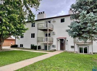 1416 Michigan St APT C1, Storm Lake, IA 50588