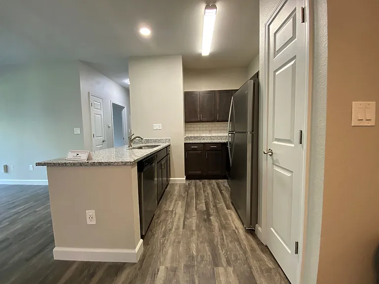 Washington Village Apartments — Photo 21