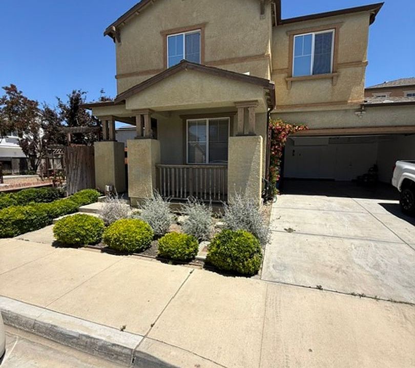 1st image of 380 Barolo Cir