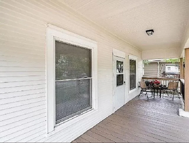 4 bed, 1759 sqft, $1,800 — Photo 2