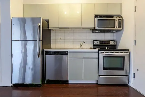 Rented by Arche Nest LLC | media 18