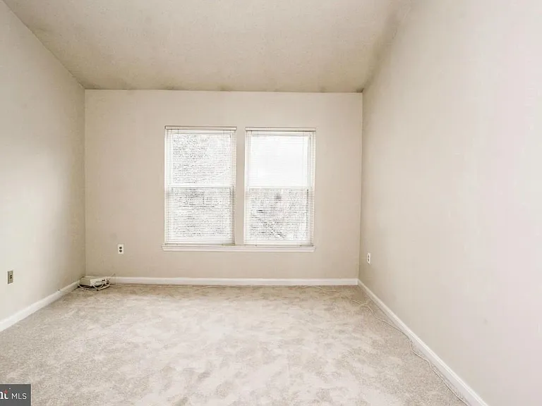 7700 Lafayette Forest Dr #31 — Photo 8