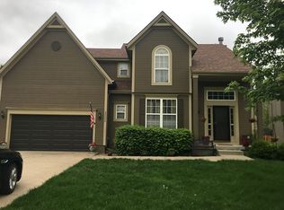 20000 W 220th St, Spring Hill, KS 66083