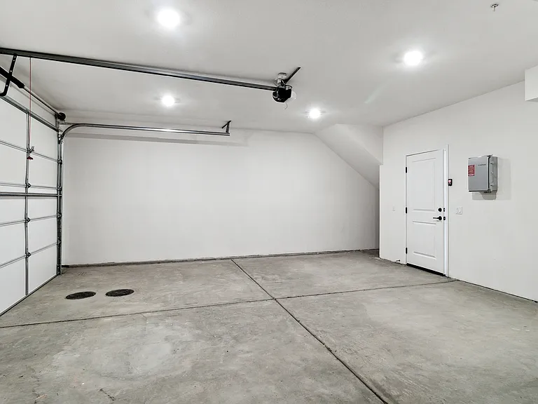 Merge 56 — Photo 11