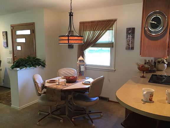 4th image of 1333 Sussex Dr
