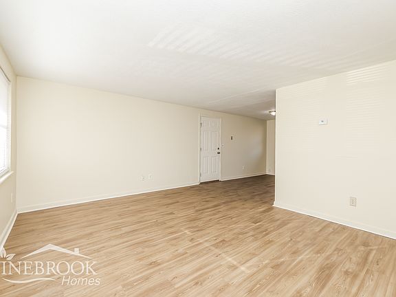3rd image of 4437 Nowak Ave