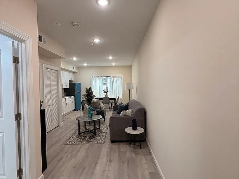 59-61 Cedar St #1 — Photo 2