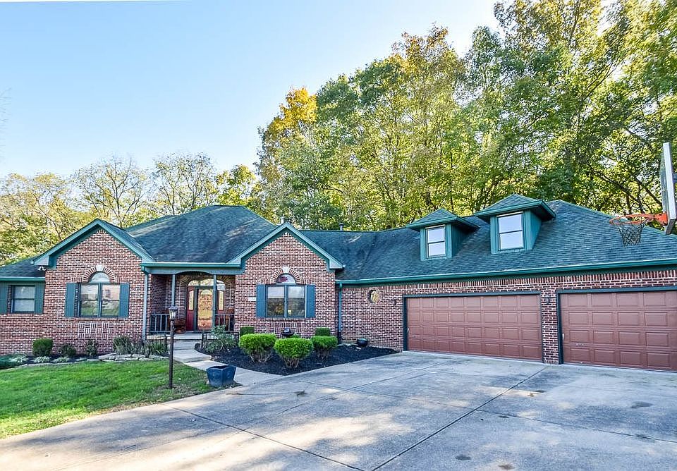 1st image of 2617 E Clarkway Dr