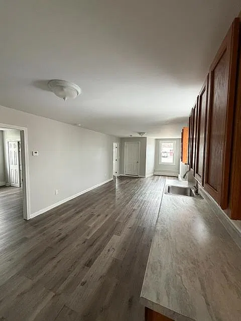 52 Alden st - 52 - 1S — Photo 4