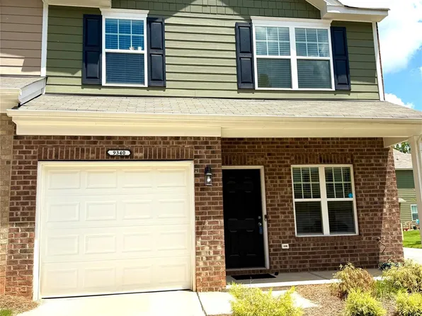 9340 Grand Valley Dr, Charlotte, NC 28213