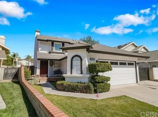 28868 Raintree Ln, Santa Clarita, CA 91390