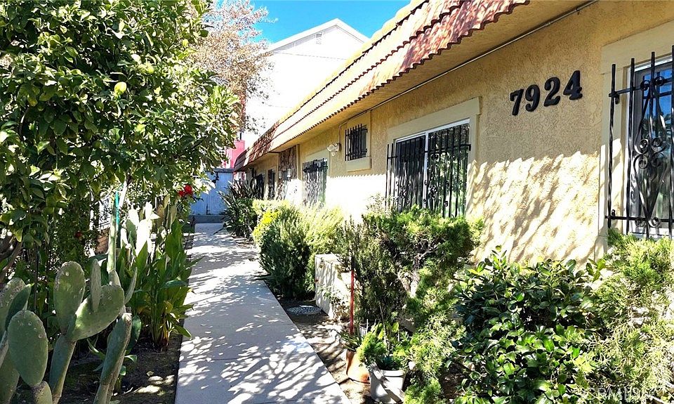 1st image of 7924 Laurel Canyon Blvd Unit 18