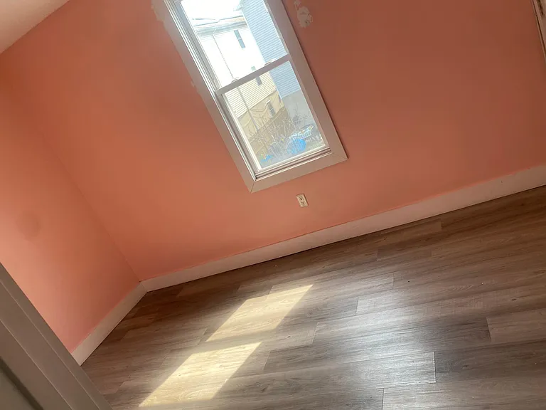 92 Clinton Pl #2A — Photo 3