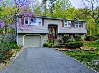 12 Mount Vickery Rd, Southborough, MA 01772