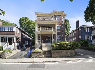 104 Walnut St #1, Brookline, MA 02445