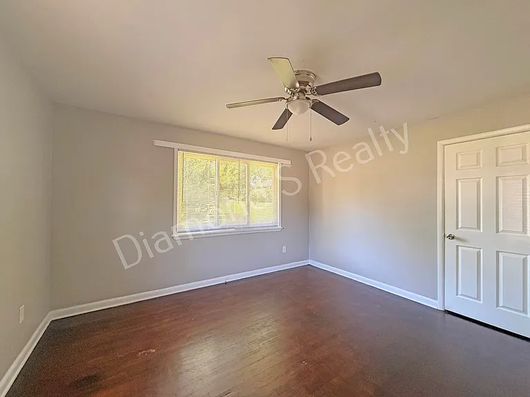 3209 E Gasconade St — Photo 16