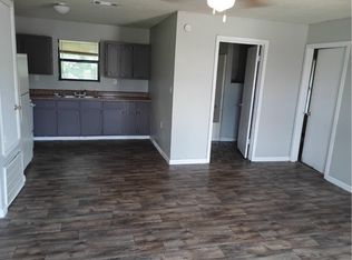 Lakefront Rentals ~ Duplexes, Tupelo, MS 38801