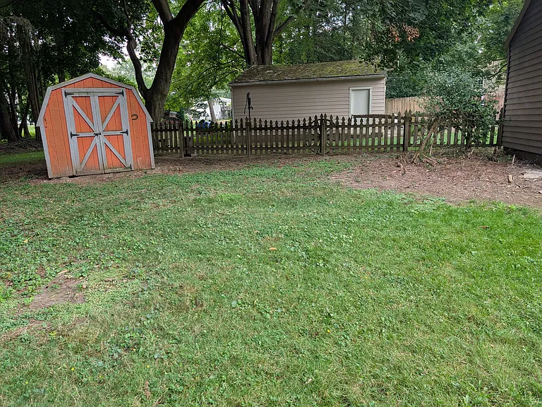 486 Needham Ave — Photo 36