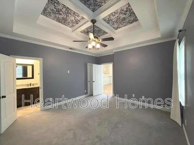 432 Jackson Ave — Photo 16